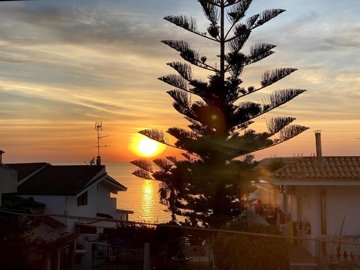 شقة Tropea Solemare المظهر الخارجي الصورة